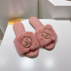 Louis Vuitton Slippers